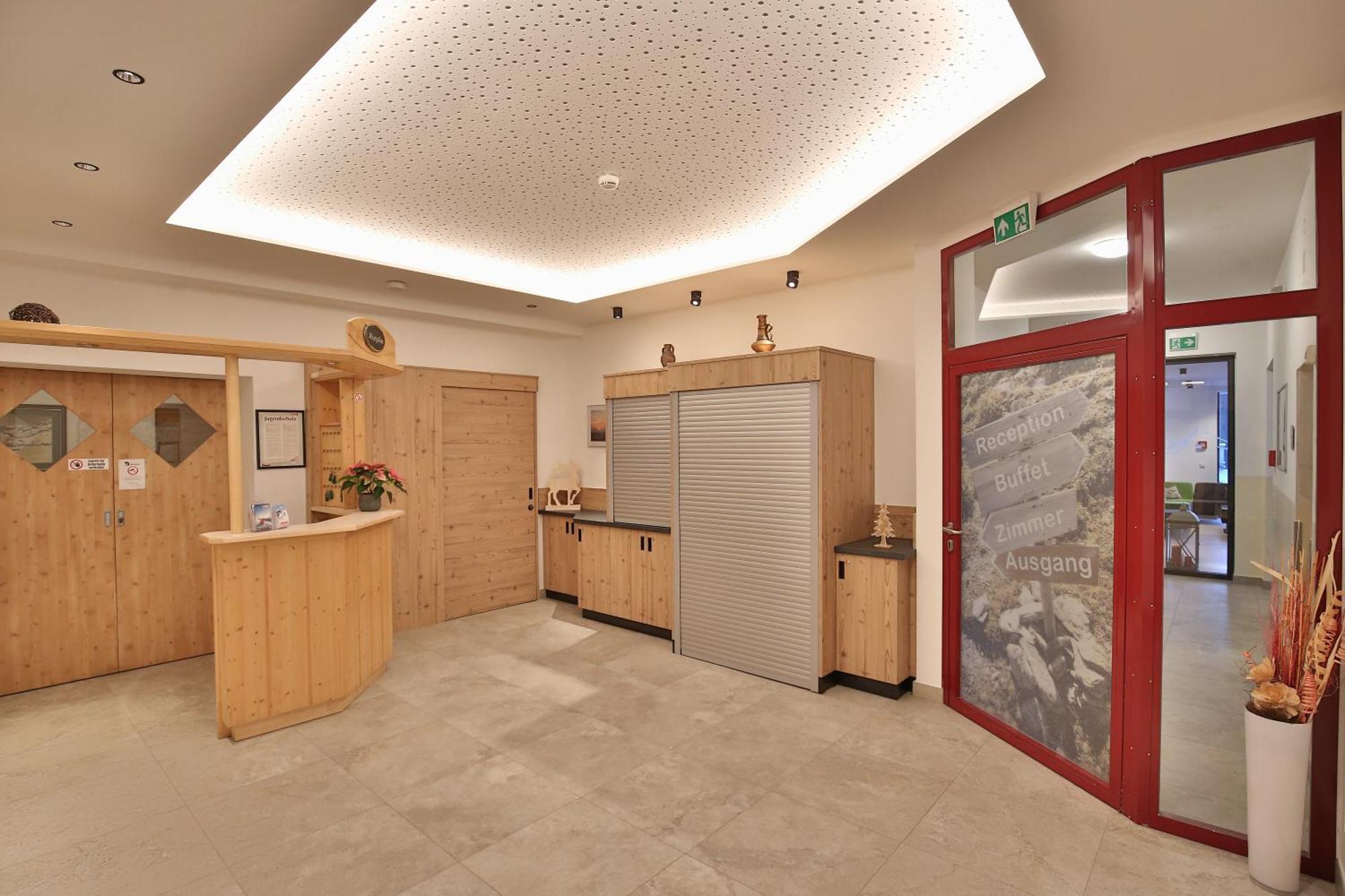 Jugendpension Muellauerhof Saalbach-Hinterglemm Bagian luar foto