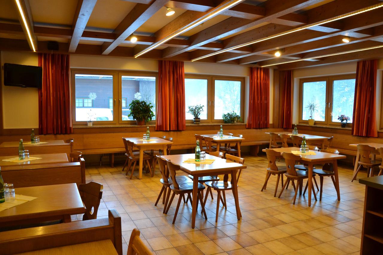 Jugendpension Muellauerhof Saalbach-Hinterglemm Bagian luar foto