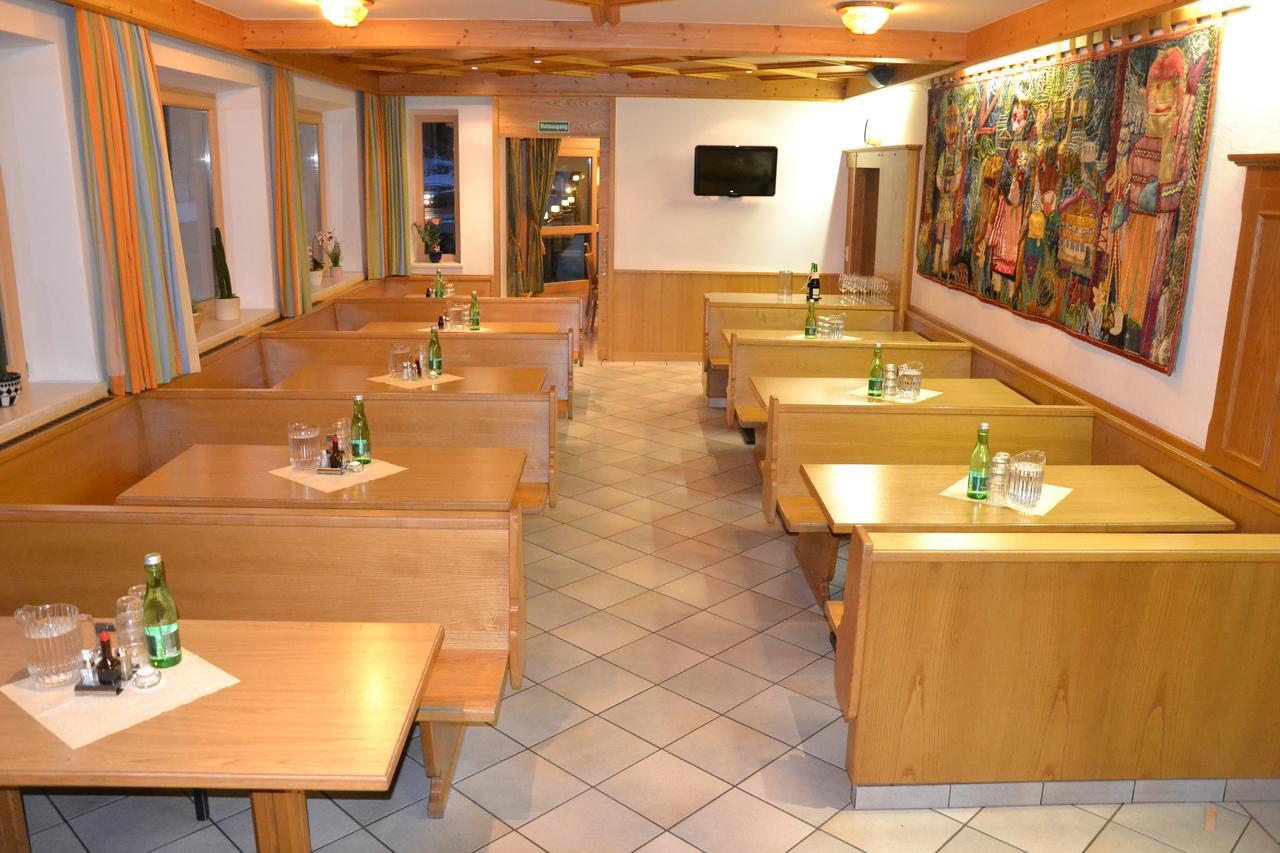 Jugendpension Muellauerhof Saalbach-Hinterglemm Bagian luar foto